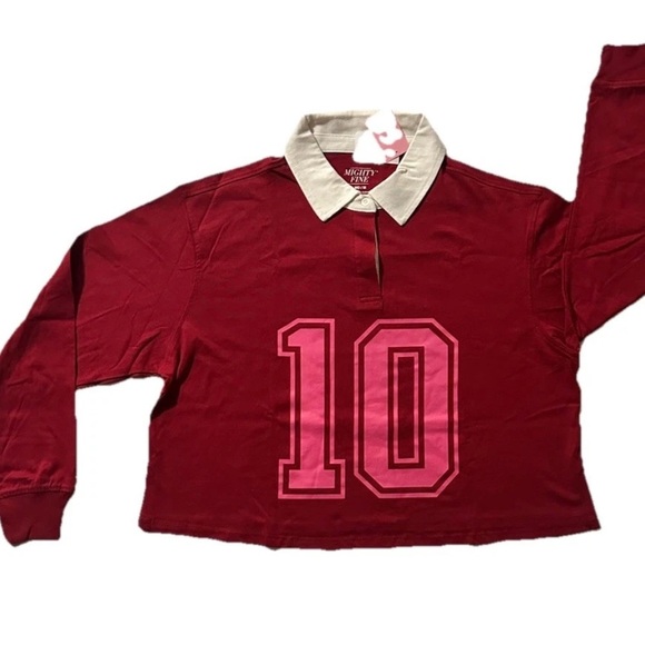 New Target Varsity 
Long sleeve soft polo 
Number 10 Crop style top - Picture 4 of 9